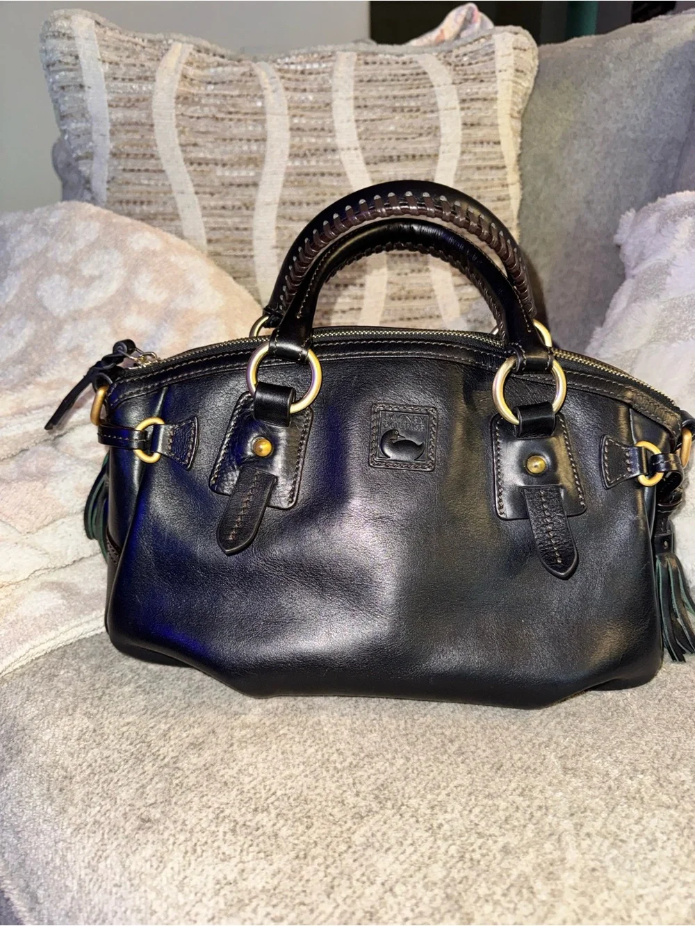 Dooney and Bourke Florentine medium mail Satchel Handbag - Picture 2 of 12